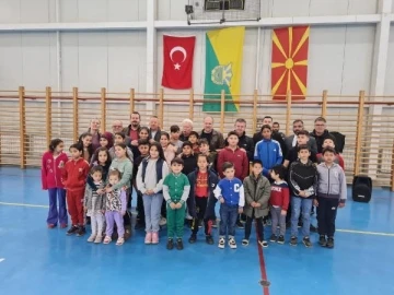 RUMELİSİAD Makedonya'da &ccedil;ocuklarla buluştu