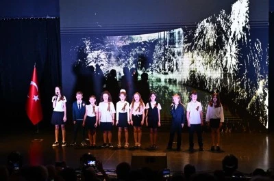 Rusların, Nazi Almanya'sına karşı kazandığı zafer Antalya'da kutlandı