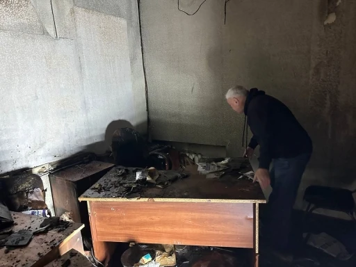 Rusya&rsquo;da Putin&rsquo;in partisinin binası kundaklandı
