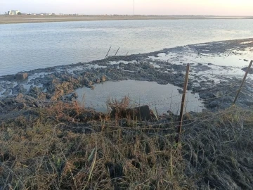 Rusya: &ldquo;Ukrayna, Herson&rsquo;u Kırım&rsquo;a bağlayan karayolu k&ouml;pr&uuml;s&uuml;n&uuml; vurdu&rdquo;
