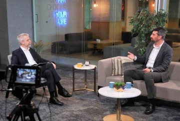 R&uuml;zgar G&uuml;n&uuml; Zirvesi&rsquo;nde yenilenebilir enerji ve s&uuml;rd&uuml;r&uuml;lebilir enerji d&ouml;n&uuml;ş&uuml;m&uuml; konuşuldu
