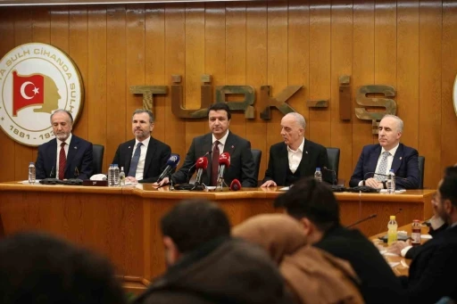 Saadet Partisi Genel Başkanı Arıkan, T&Uuml;RK-İŞ Başkanı Atalay&rsquo;ı ziyaret etti
