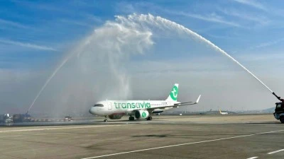 Sabiha G&ouml;k&ccedil;en'den Transavia France ile Paris Orly u&ccedil;uşları başladı