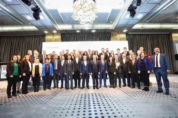 Şadi &Ouml;zdemir Nil&uuml;fer i&ccedil;in projelerini a&ccedil;ıkladı