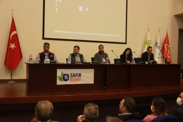 SAFİR BERRY A.Ş, MAVİYEMİŞ &Uuml;RETİCİLİĞİNE DAİR KONFERANS D&Uuml;ZENLEDİ
