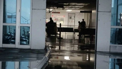 Sağanağın etkili olduğu Malatya&rsquo;da hastanenin tavanı &ccedil;&ouml;kt&uuml;
