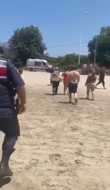 Sahilde kaybolan k&uuml;&ccedil;&uuml;k Zeynep bulundu