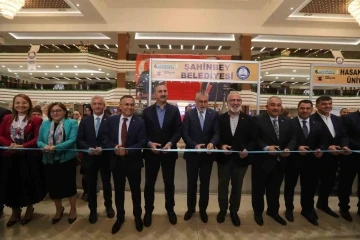Şahinbey Belediyesi&rsquo;nin 6. Kitap Fuarı kapılarını a&ccedil;tı
