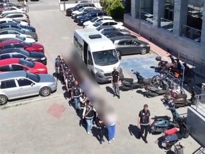 Sahte engelli raporu d&uuml;zenleyen ş&uuml;phelilere y&ouml;nelik operasyonda 13 tutuklama