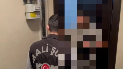 Sahte sağlık &uuml;r&uuml;nlerini yurt dışına g&ouml;nderen 13 ş&uuml;pheli yakalandı