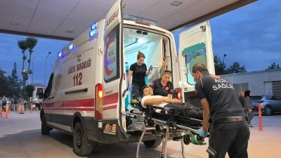 Şakalaşırken sigara paketini d&uuml;ş&uuml;ren arkadaşını bı&ccedil;aklayan ş&uuml;pheli tutuklandı