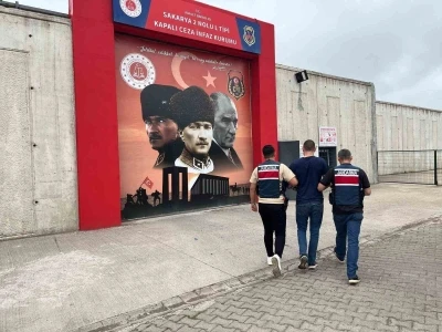 Sakarya&rsquo;da 19 yıl 4 ay hapis cezası bulunan firari yakalandı
