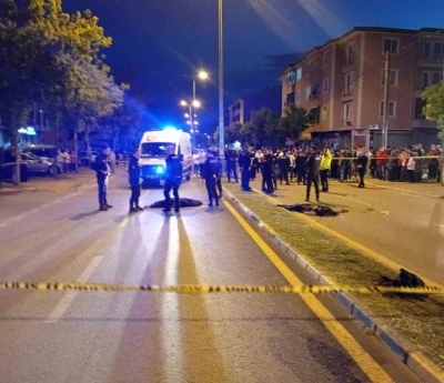 Sakarya&rsquo;da iki kadını hayattan koparan otomobil s&uuml;r&uuml;c&uuml;s&uuml; tutuklandı
