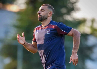 Salah, Trabzonspor ile ilk antrenmanına &ccedil;ıktı