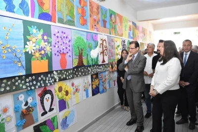 Salihli&rsquo;de &ouml;zel &ouml;ğrencilerden &ouml;zel sergi
