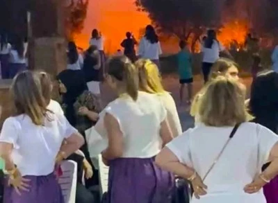 Karacabey'de Şalvar Gecesi'nde havai fişekler k&ouml;y&uuml; yakıyordu