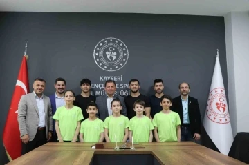 Şampiyon jimnastik&ccedil;ilerden Kabakcı&rsquo;ya ziyaret
