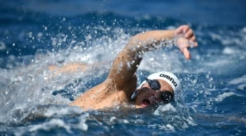 Şampiyonluk i&ccedil;in kula&ccedil; attılar
