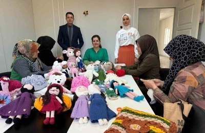 Samsat&rsquo;ta &ccedil;ocuklara organik bebek &uuml;retiliyor
