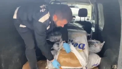 Samsun&rsquo;da 145 kilo ka&ccedil;ak t&uuml;t&uuml;n ele ge&ccedil;irildi
