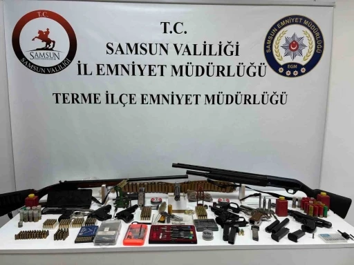 Samsun&rsquo;da silah operasyonu
