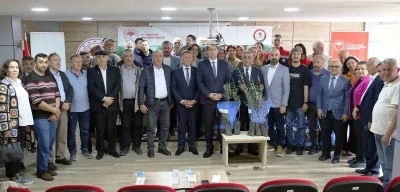 Samsun&rsquo;da sorgum sudan otu tohum teslim t&ouml;reni
