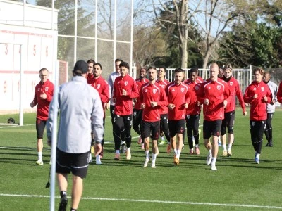 Samsunpor, Rayo Vallecano ma&ccedil;ı hazırlıklarını tamamladı