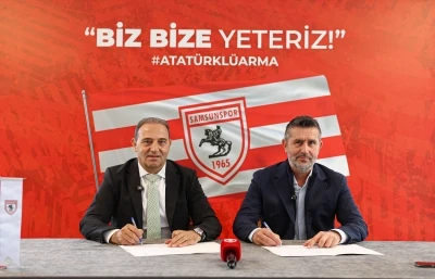 Samsunspor anlaştığı Nenad Bjelica ile imza t&ouml;reni d&uuml;zenledi