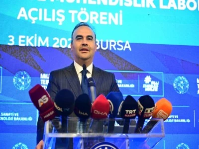 Sanayi ve Teknoloji Bakanı Mehmet Fatih Kacır, Bursa'da &ouml;nemli a&ccedil;ıklamalarda bulundu