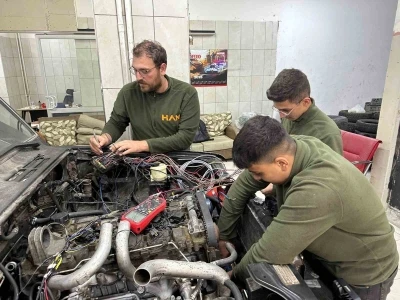 Sanayiye m&uuml;hendis eli değdi
