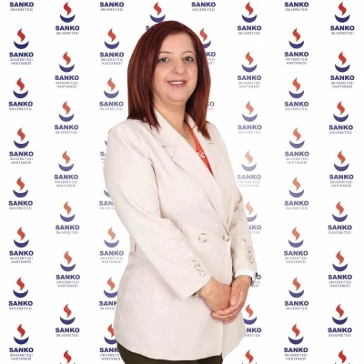 SANKO Hastanesi Başhemşiresi &Ouml;zyılmaz: "Hemşireler, insan sağlığı i&ccedil;in &ccedil;ok kutsal bir g&ouml;revi yerine getirmektedir"
