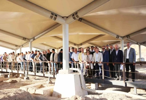 SANKO Holding, Karkamış Antik Kenti&rsquo;ne arkeoloji alanında d&uuml;nyanın en &ouml;zg&uuml;n koruyucu &ccedil;atı eserini kurdu
