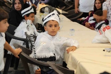 Şanlıurfa&rsquo;da 103 &ccedil;ocuk toplu s&uuml;nnet oldu
