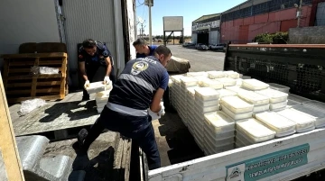 Şanlıurfa&rsquo;da 8 ton bozuk peynir ve yumurta ele ge&ccedil;irildi
