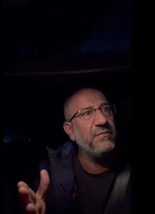 Şanlıurfa&rsquo;da bir &ouml;ğretmen elektrik kesintisine tepki g&ouml;sterdi
