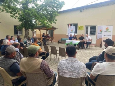 Sarıg&ouml;l&rsquo;de Unlubit zararlısına karşı feromon tuzakları dağıtıldı
