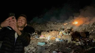 Sarıkamış&rsquo;ta ayılarla tehlikeli selfie