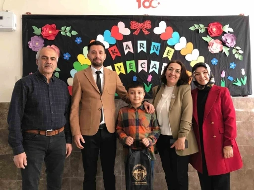 Sarız Anadoluspor&rsquo;dan Kahramanmaraş&rsquo;a duygulandıran hediye
