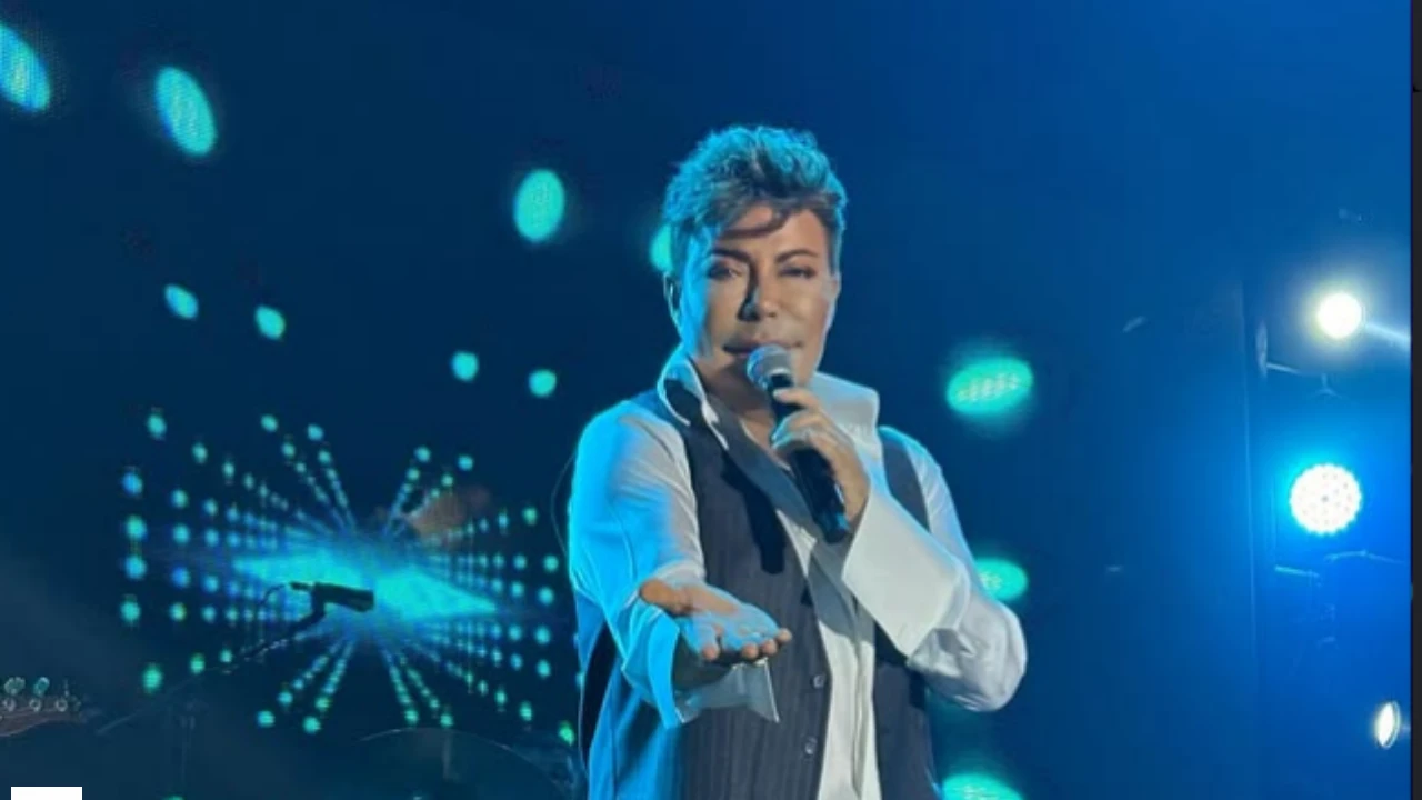 Şarkıcı Fatih &Uuml;rek yaşamını yitirdi