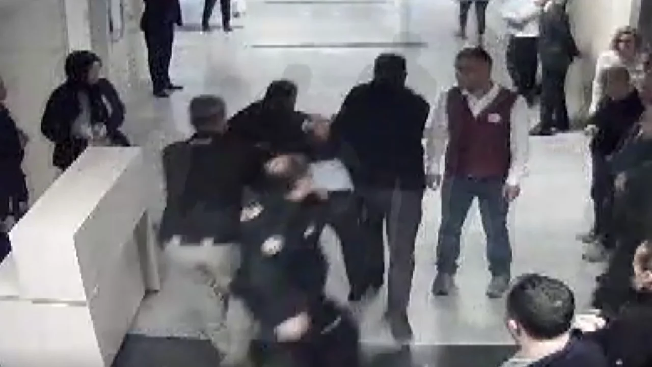 Savcı, hakime odasında silahlı saldırı d&uuml;zenlemişti! Aldığı ceza belli oldu
