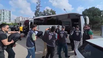 Şebeke yurt dışına 100 milyon TL ve Bitcoin g&ouml;nderince &ccedil;&ouml;kertildi: 15 tutuklama
