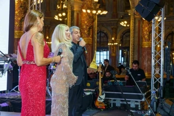 Seda Sayan&rsquo;dan B&uuml;lent Kaya&rsquo;ya &ouml;vg&uuml; dolu s&ouml;zler
