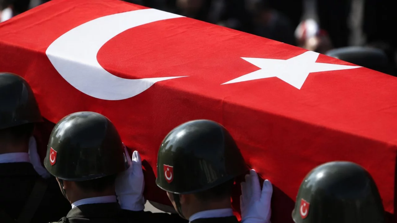 Şehidimiz var!