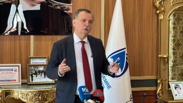 Şehit cenazesinde &Ouml;zel&rsquo;i protesto eden belediye iş&ccedil;ileri işten &ccedil;ıkarıldı
