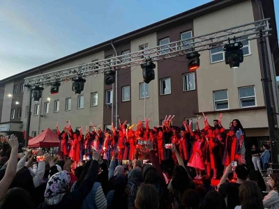 Şehit Murat Sara&ccedil; İlkokulu&rsquo;nda Bahar Şenliği
