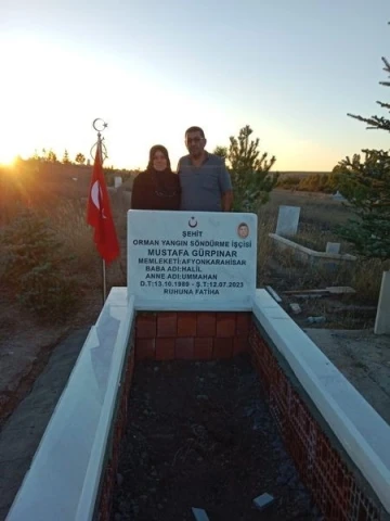 Şehit orman iş&ccedil;isi Mustafa G&uuml;rpınar&rsquo;ın mezarı yaptırıldı
