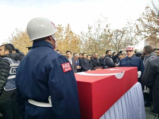Şehit Tuğgeneral Kayseri&rsquo;de son yolculuğuna uğurlandı