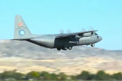 Şehitlerimizi taşıyan u&ccedil;ak T&uuml;rkiye'ye hareket etti