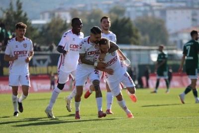 Sekiz goll&uuml; ma&ccedil; Samsunspor'un