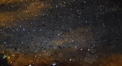 Şemdinli&rsquo;de misket b&uuml;y&uuml;kl&uuml;ğ&uuml;nden dolu yağdı
